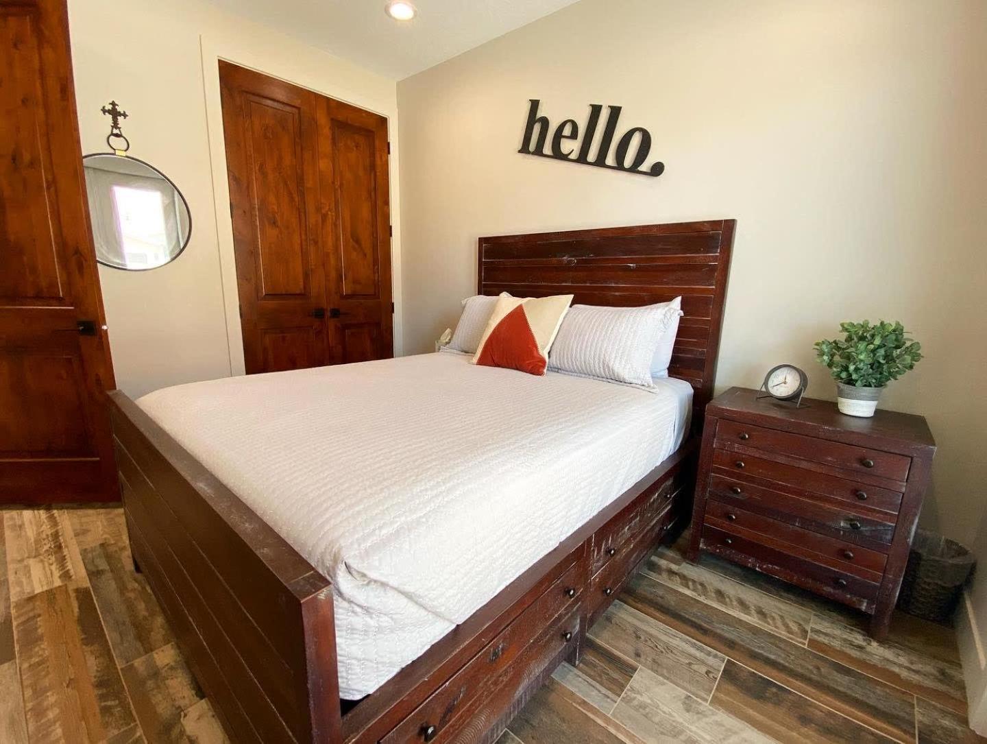 Luxury Pet Friendly Holiday Home La Estancia Kanab Exterior photo