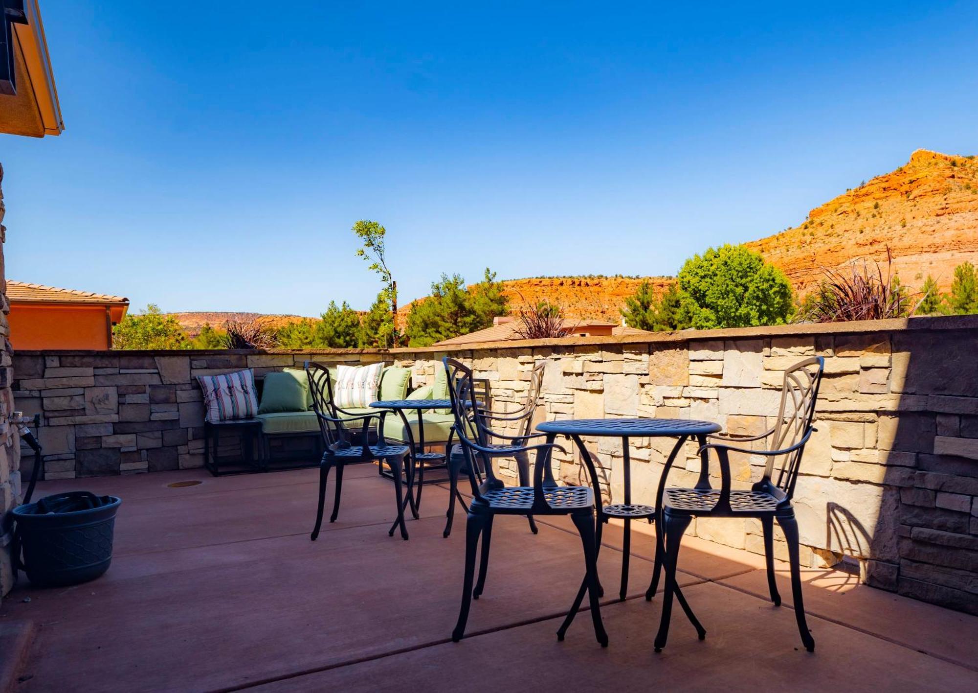 Luxury Pet Friendly Holiday Home La Estancia Kanab Exterior photo