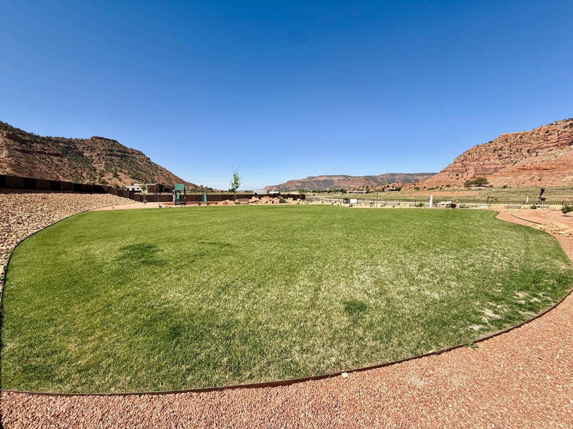 Luxury Pet Friendly Holiday Home La Estancia Kanab Exterior photo
